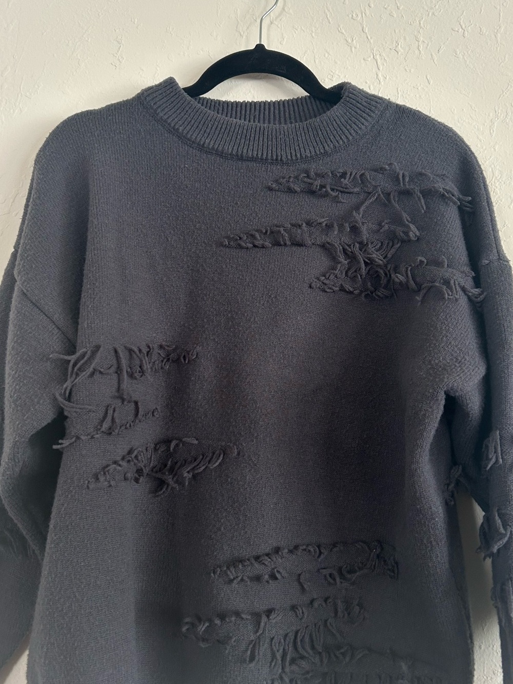 Grunge 90's retro fringe distressed sweater in charcoal gray XL